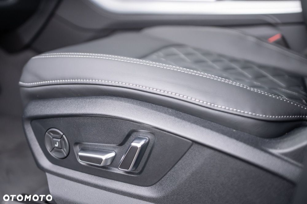 Audi SQ8 TFSI Quattro Tiptronic - 13