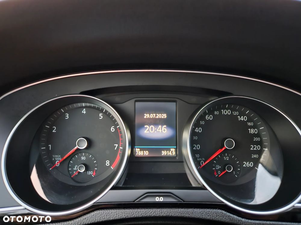 Volkswagen Passat 1.5 TSI EVO Business - 18