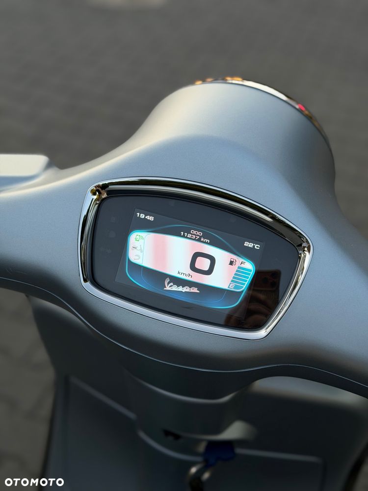 Vespa Primavera - 9
