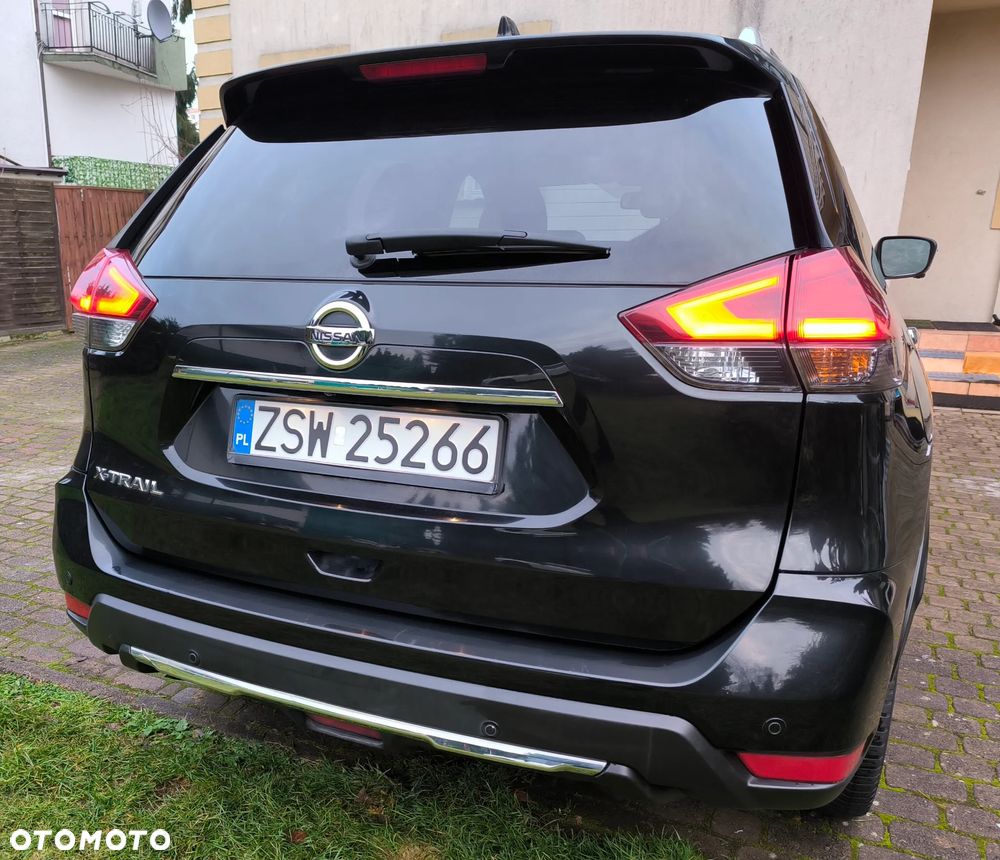 Nissan X-Trail 2.0 dCi ALL-MODE 4x4i Xtronic Tekna - 3