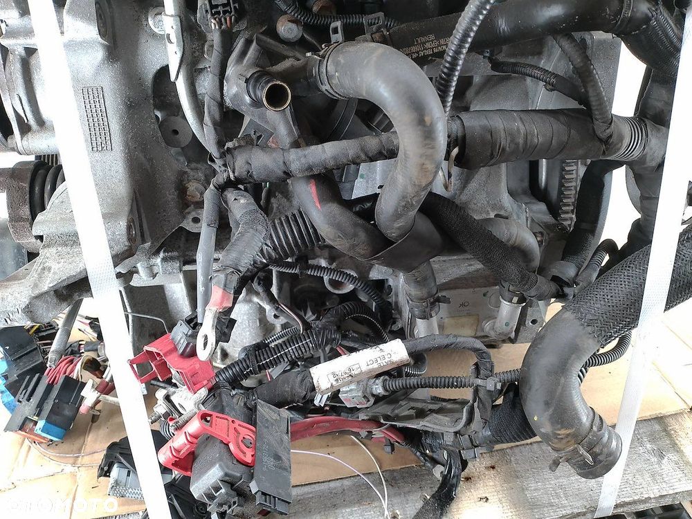 SILNIK RENAULT CLIO IV H5FG412 1.2 TEC - 9