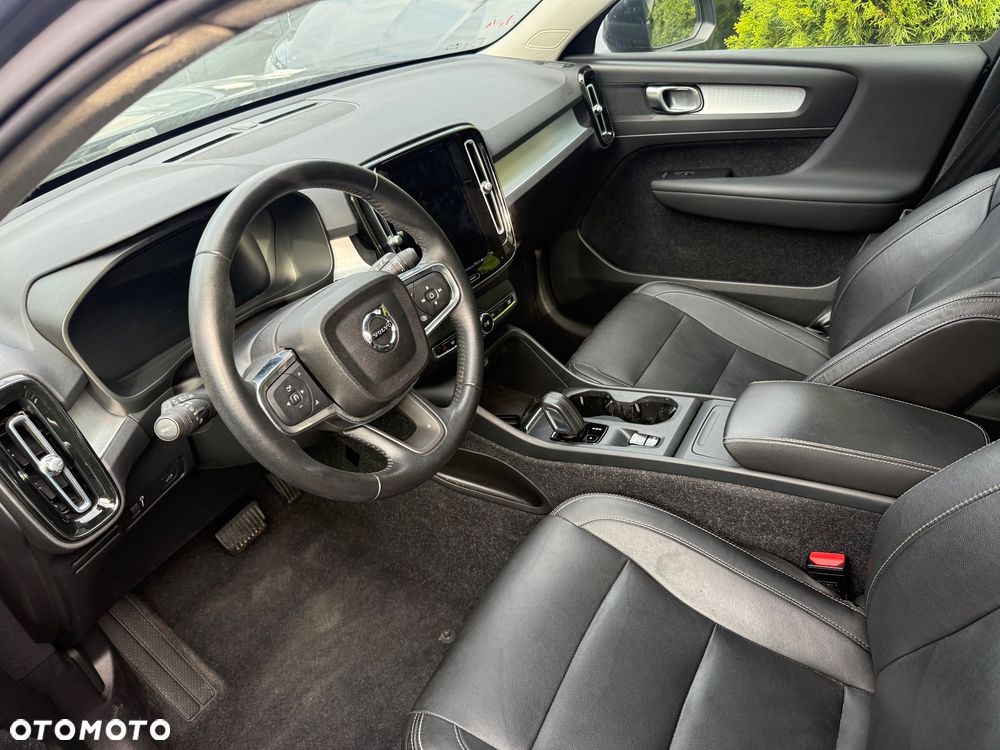 Volvo XC 40 T5 AWD Momentum - 10