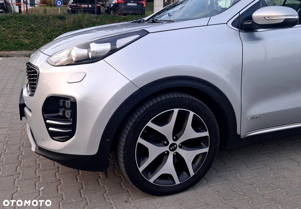 Kia Sportage 1.6 T-GDI AWD DCT GT LINE - 11