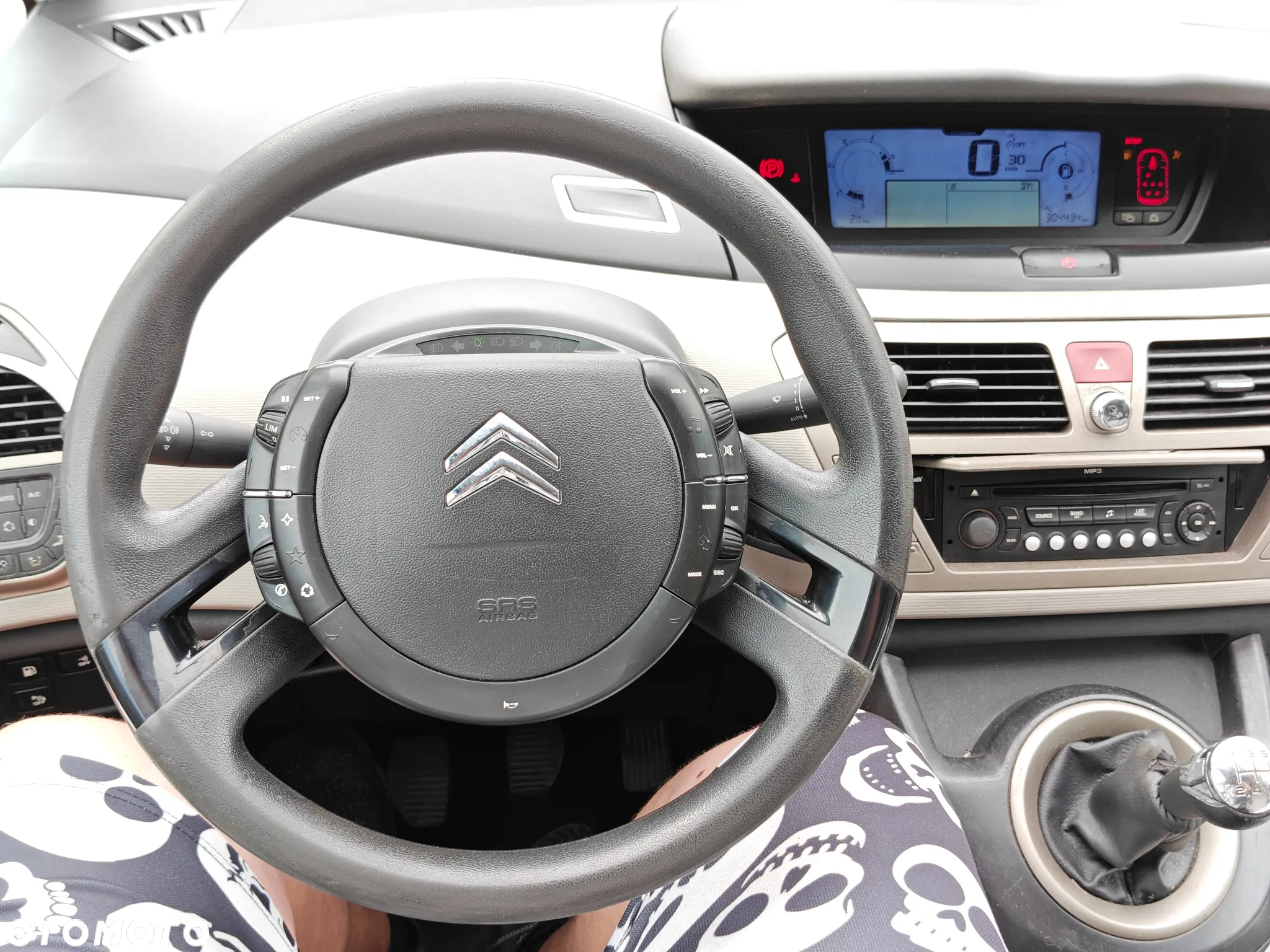 Citroën C4 Grand Picasso - 21