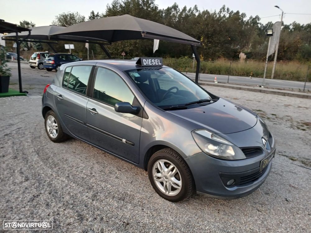 Renault Clio 1.5 dCi Dynamique - 4