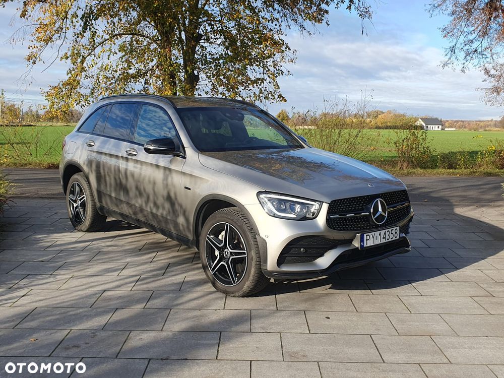 Mercedes-Benz GLC - 1