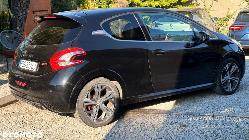 Peugeot 208 1.6 THP GTi - 19