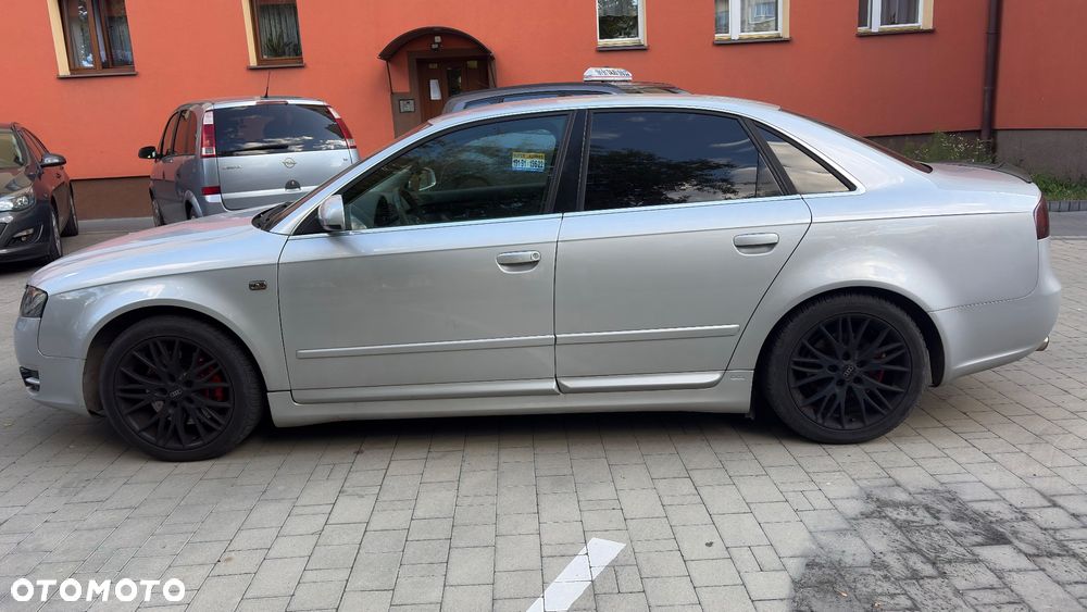 Audi A4 Limousine 2.0T FSI Quattro - 2