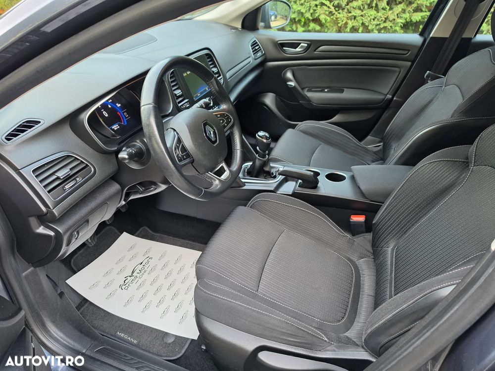 Renault Megane BLUE dCi 115 BUSINESS EDITION - 30