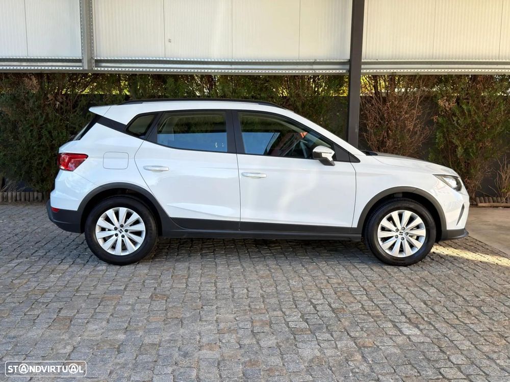 Seat Arona 2024 photo 3