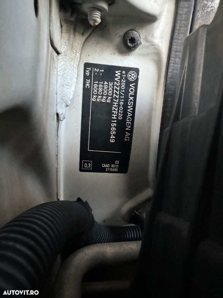 Volkswagen Caravelle - 27