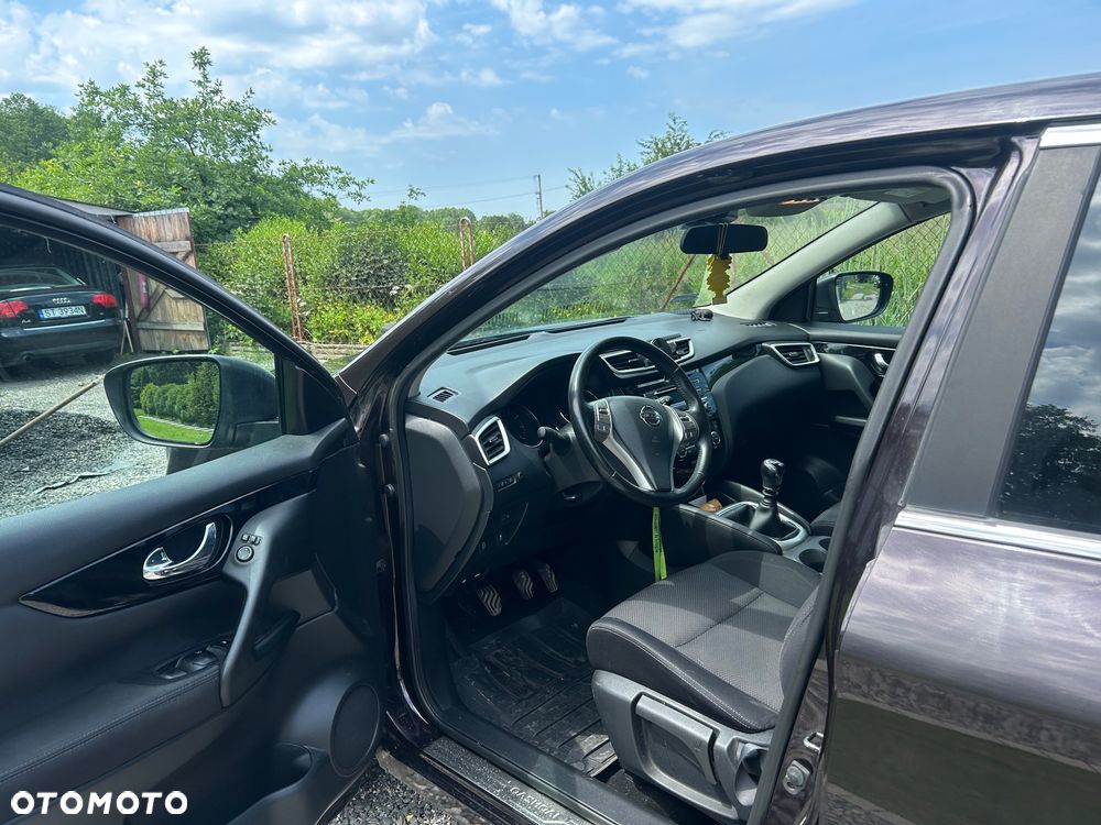 Nissan Qashqai 1.6 DIG-T Visia - 8