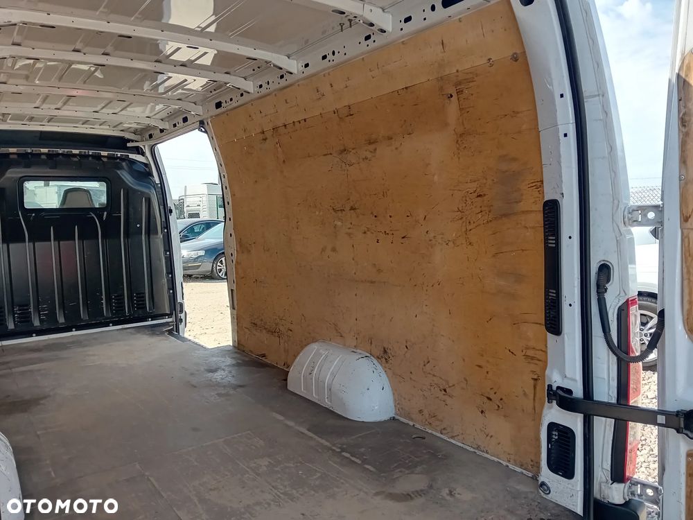 Renault Master - 11