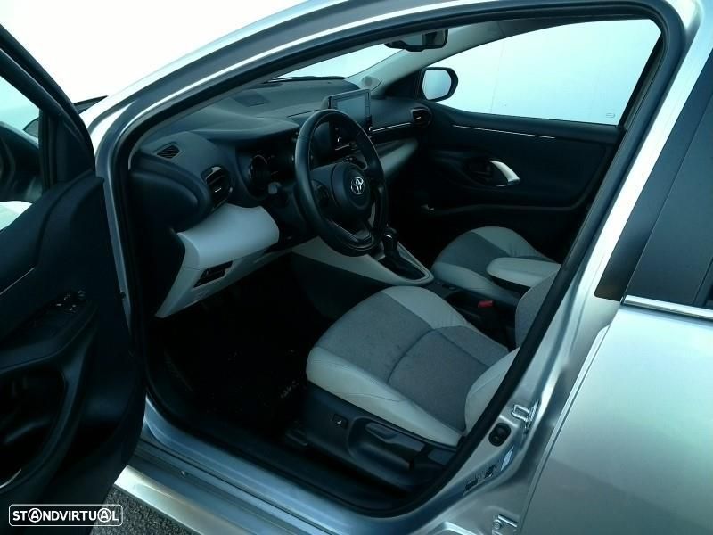 Toyota Yaris - 21