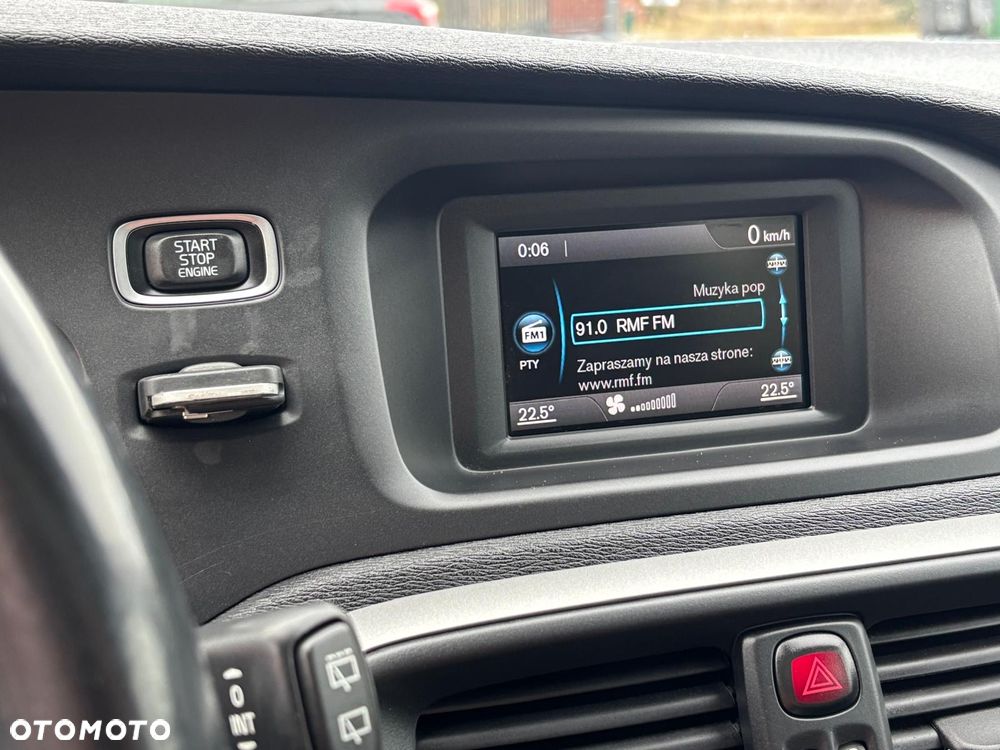 Volvo V40 D3 Ocean Race - 33