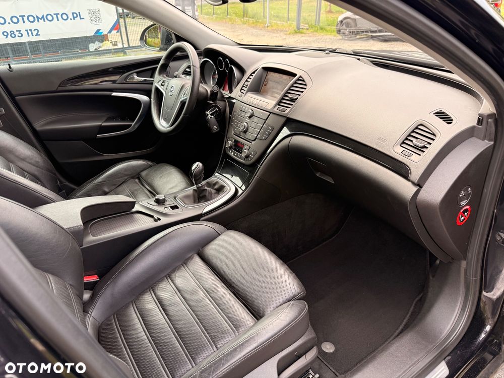 Opel Insignia 2.8 T V6 Cosmo 4x4 - 22