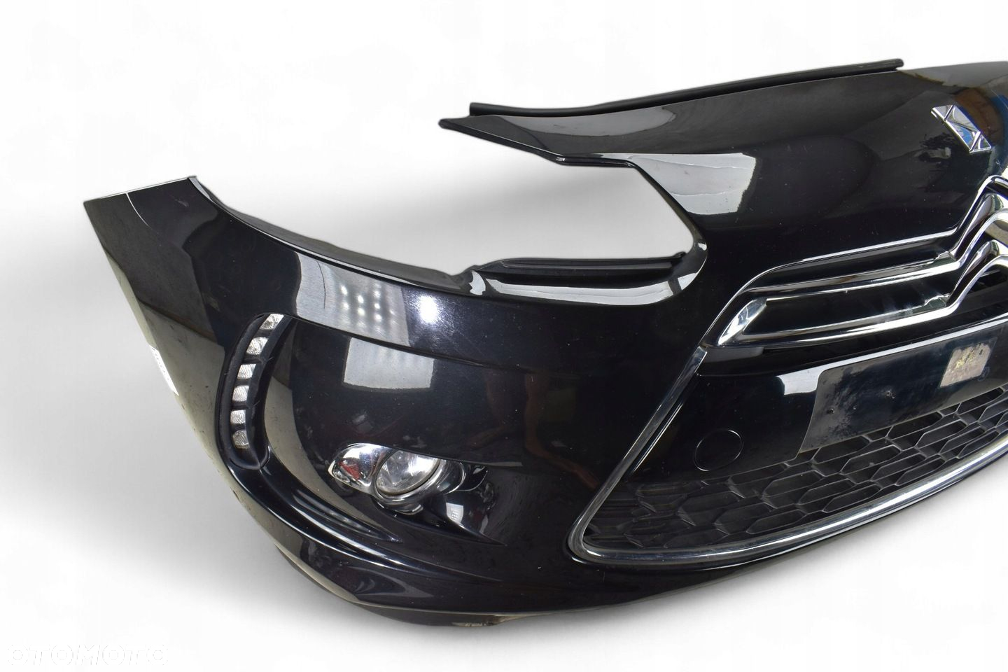 Zderzak Przód CITROEN DS3 2011r. - 6