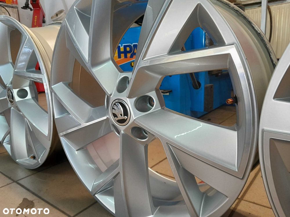 alufelgi 19 TRIGLAV oryginał SKODA KODIAQ 5X112 7jx19 et43 - 3