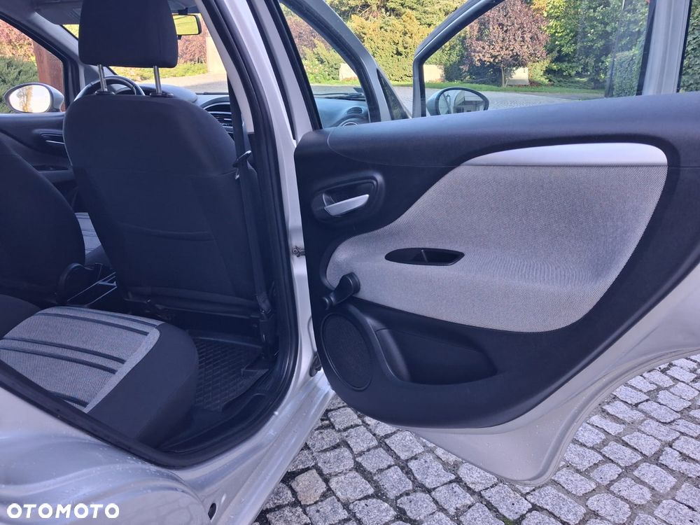 Fiat Punto Evo - 12