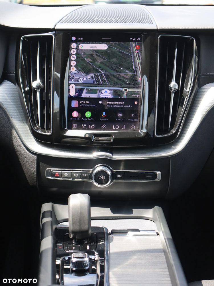Volvo XC 60 T8 Plug-In Hybrid AWD Ultimate Bright - 13
