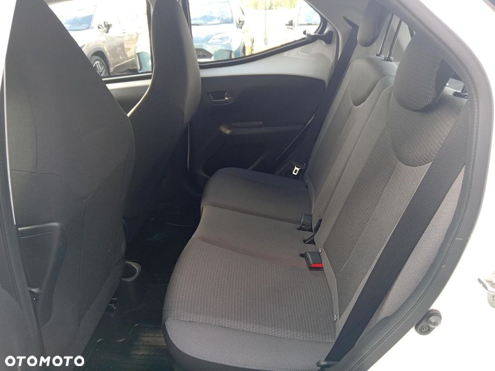 Toyota Aygo - 14