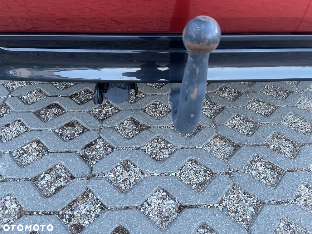 BMW Seria 1 118i Sport Line Shadow - 29