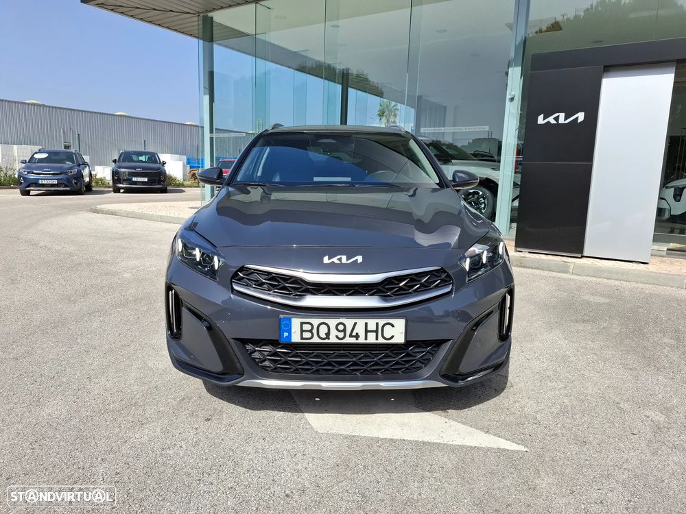 Kia XCeed 1.5 T-GDI Tech 7DCT - 2