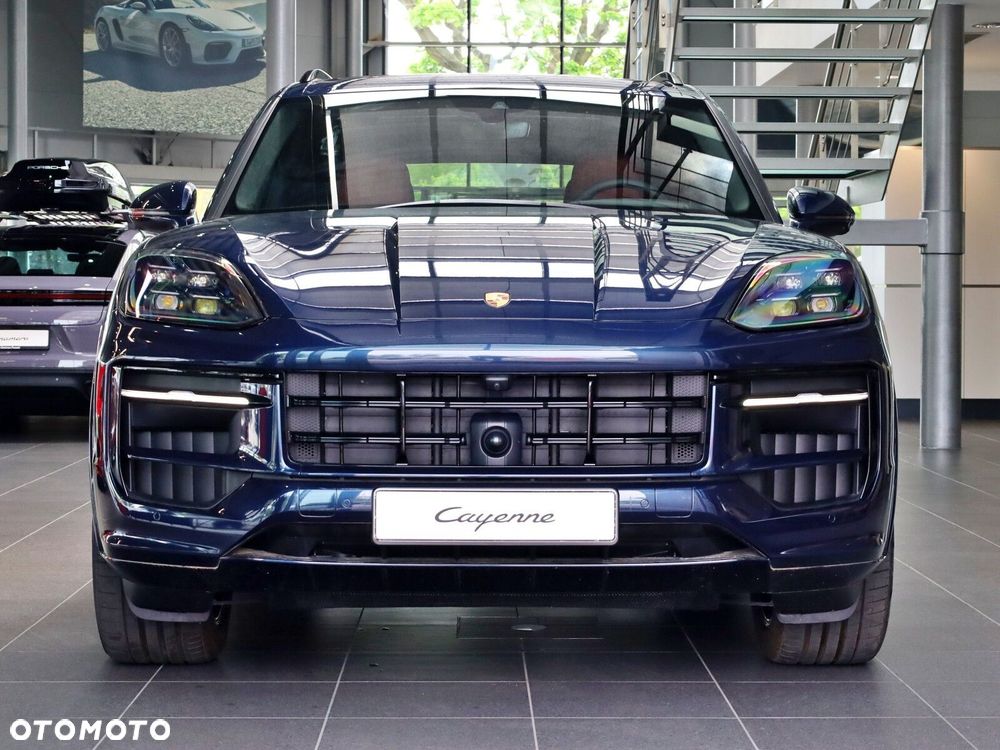 Porsche Cayenne - 5