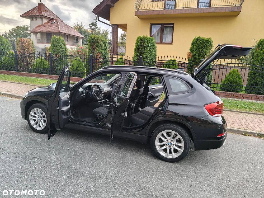 BMW X1 sDrive16d xLine - 12