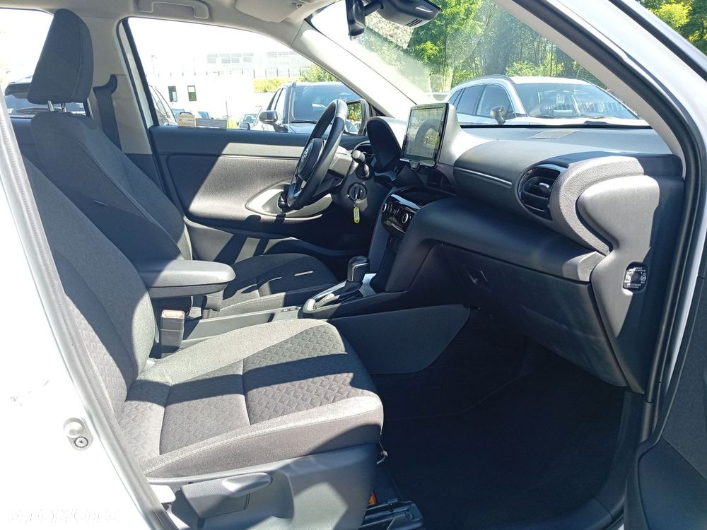 Toyota Yaris Cross Hybrid 1.5 Comfort - 15
