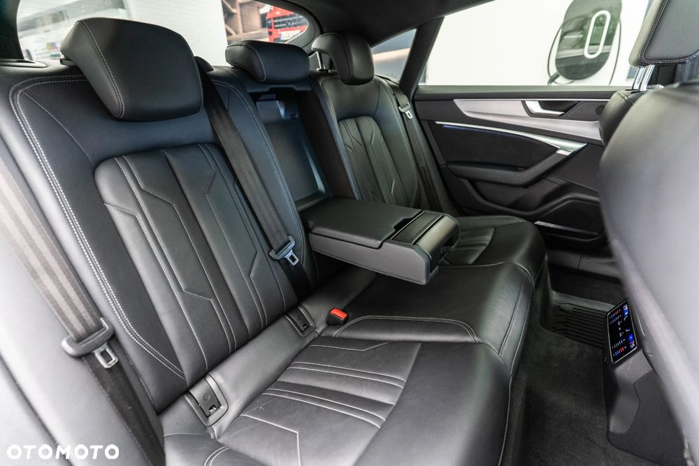 Audi A7 Sportback - 36