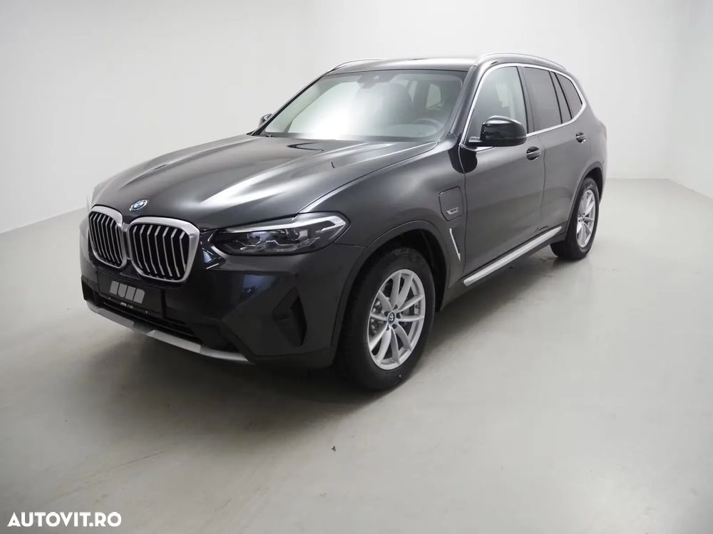 BMW X3 xDrive30e AT PHEV - 1