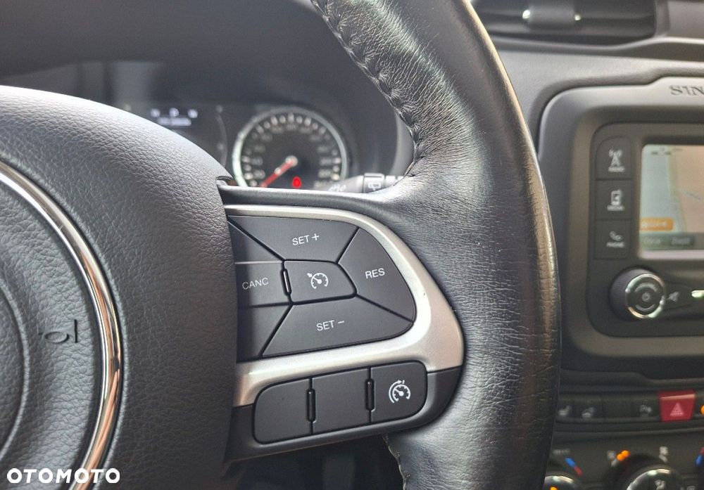 Jeep Renegade - 37