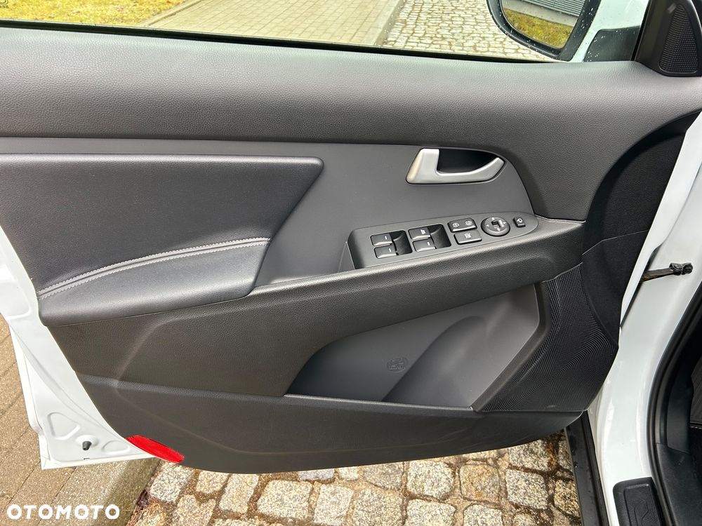 Kia Sportage 2.0 GDI 2WD Vision - 26