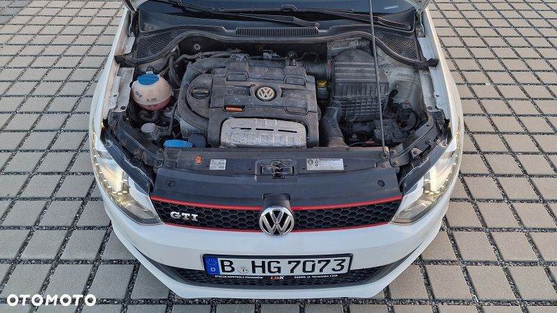 Volkswagen Polo 1.4 TSI GTI DSG - 39