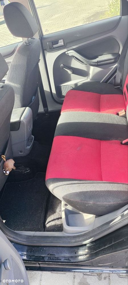 Ford Focus 1.6 Trend - 6