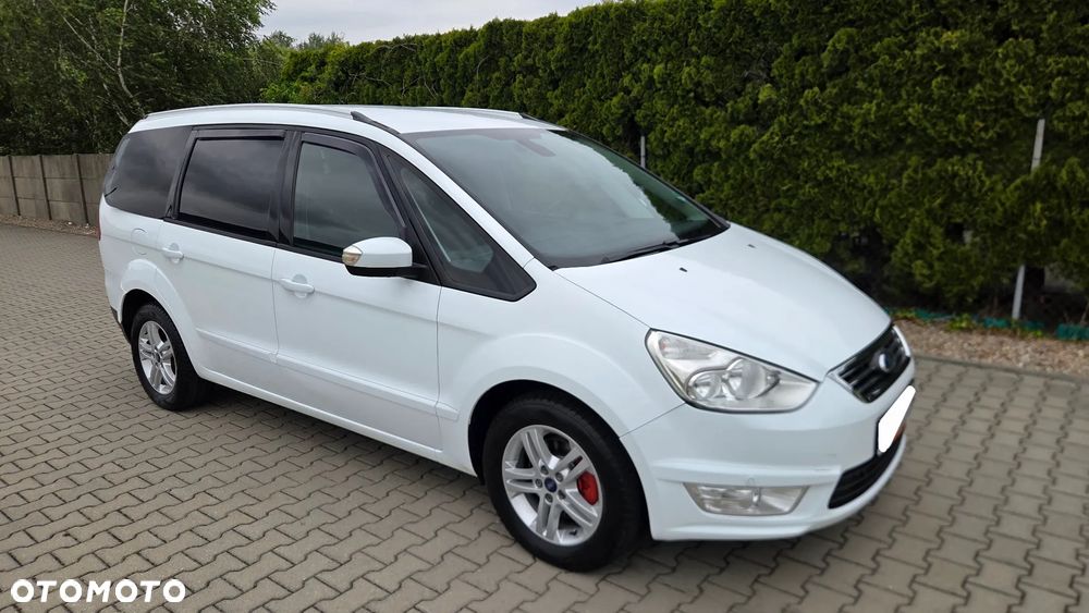 Ford Galaxy 2.0 TDCi Titanium - 17