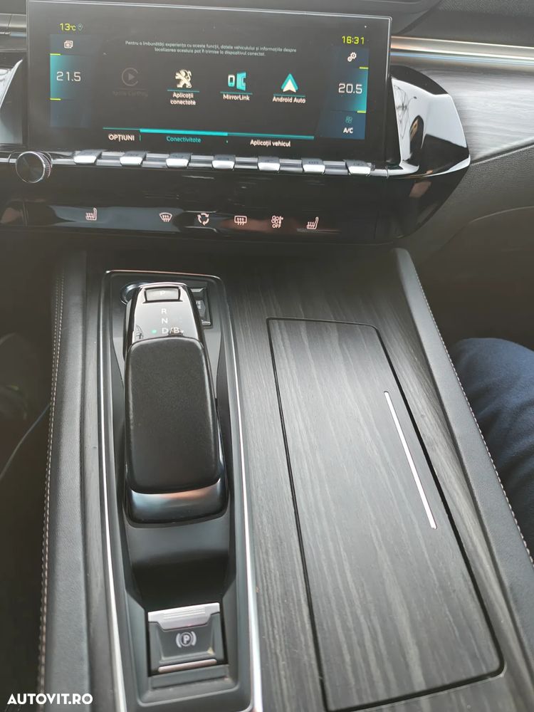 Peugeot 508 Hybrid 225 e-EAT8 GT - 11