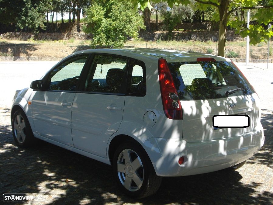 Ford Fiesta 1.4 TDCI Trend - 4