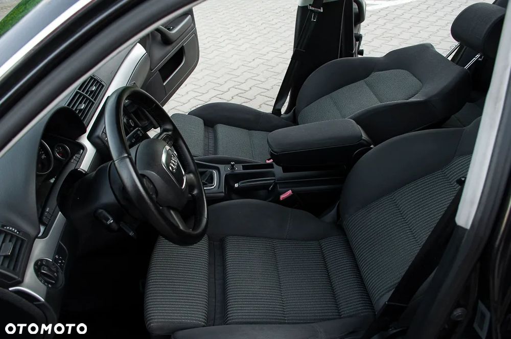 Audi A4 Avant 2.0 TDI DPF - 31