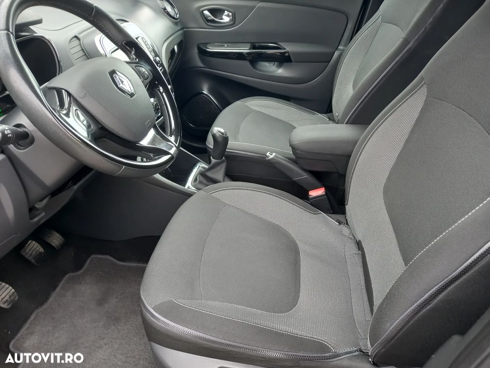 Renault Captur (ENERGY) TCe 90 BOSE EDITION - 12