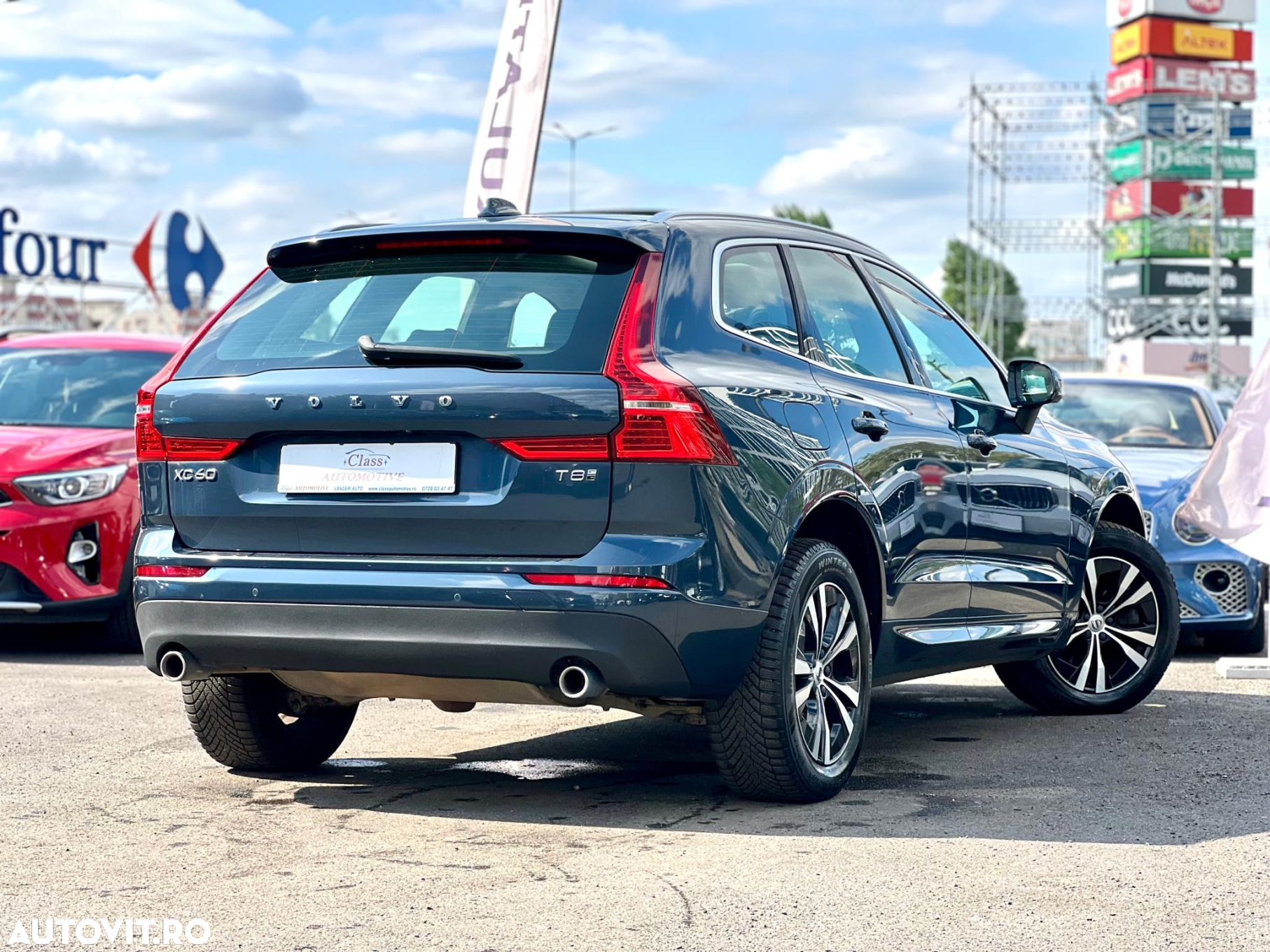 Volvo XC 60 T8 Twin Engine AWD Momentum - 6