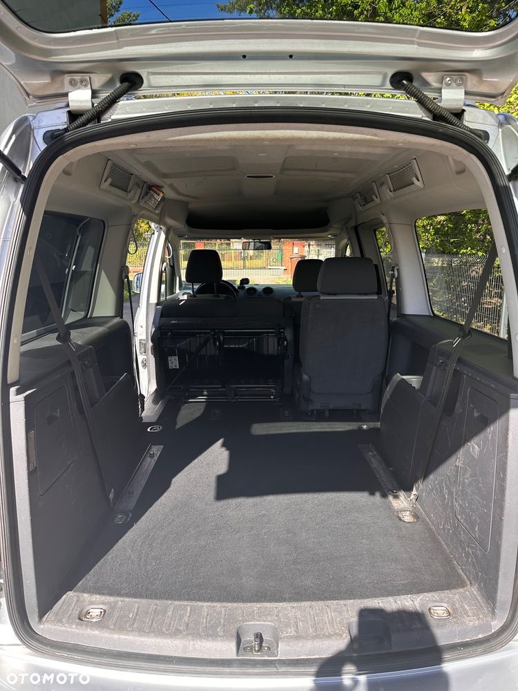 Volkswagen Caddy Maxi Highline BMT - 6