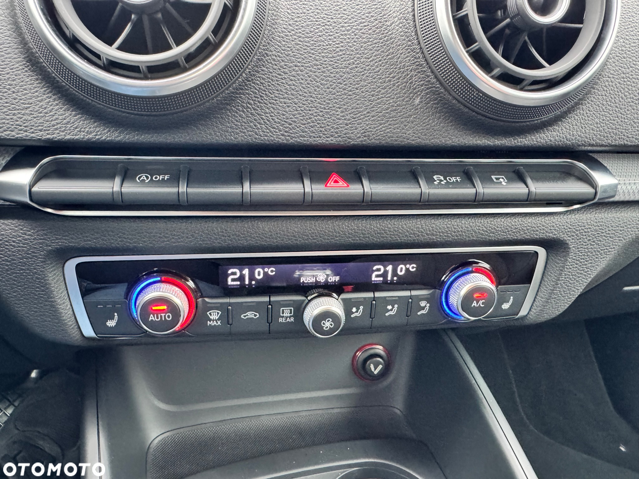 Audi A3 2.0 TDI Sportback quattro Attraction - 24