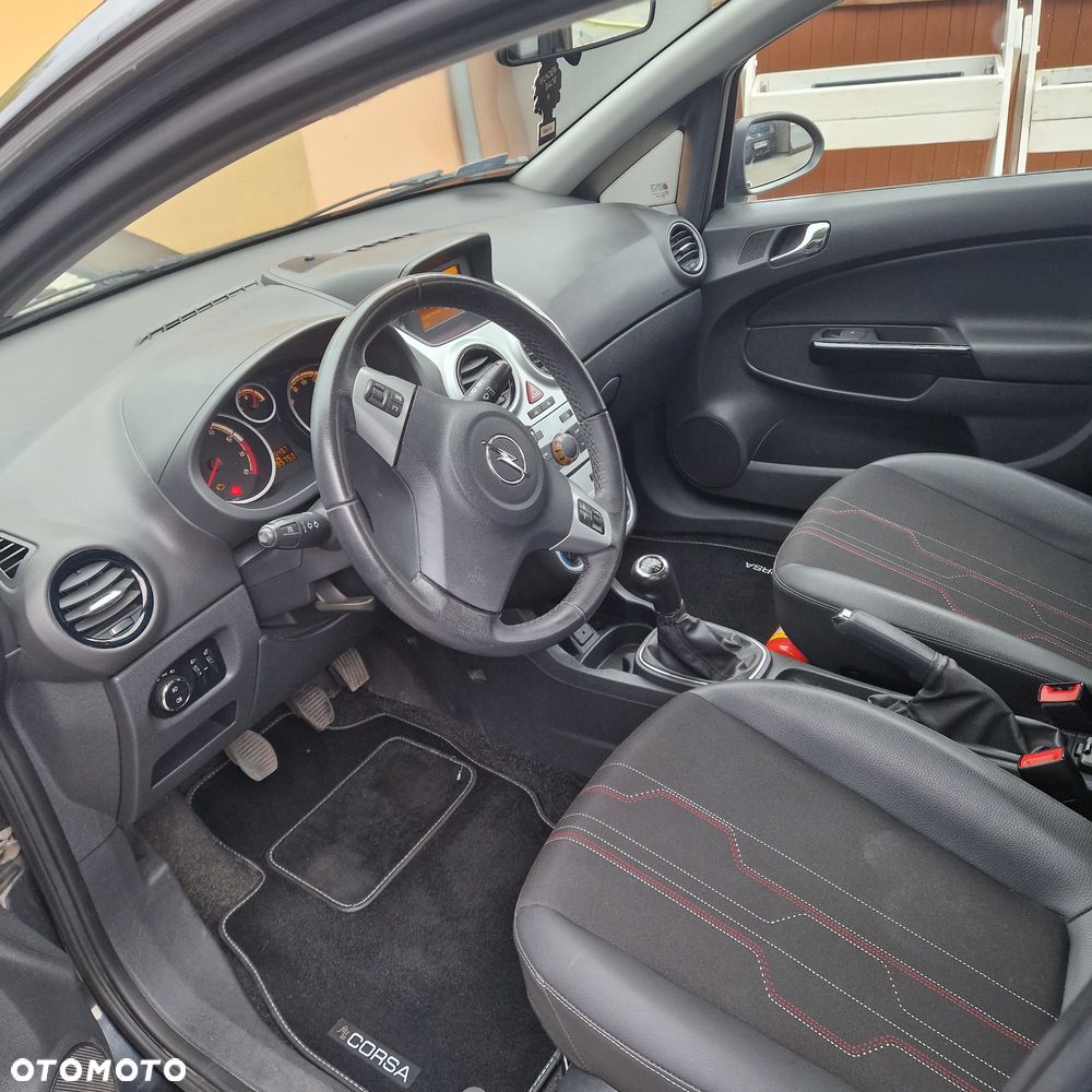 Opel Corsa - 8