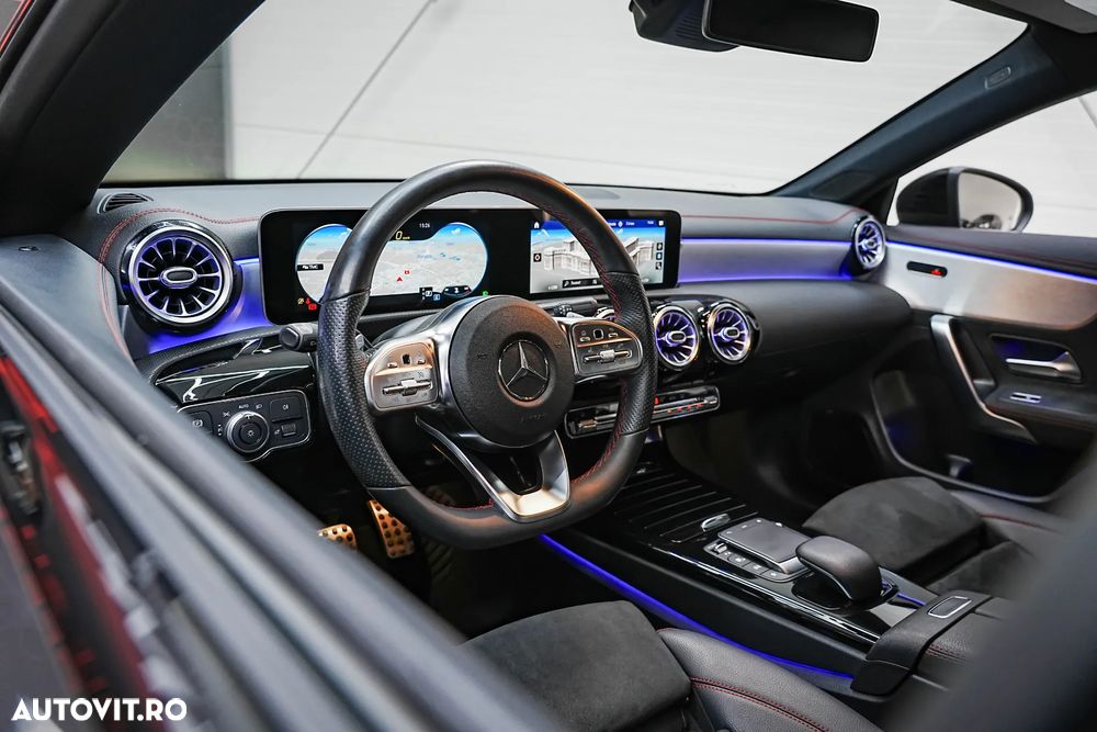 Mercedes-Benz CLA 180 d 7G-DCT AMG Line - 12