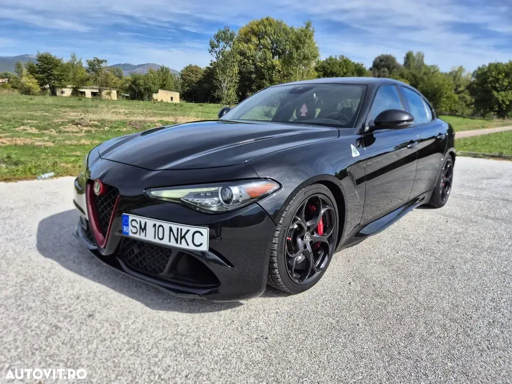 Alfa Romeo Giulia 2.9 V6 Bi-Turbo AT8 Quadrifoglio - 2