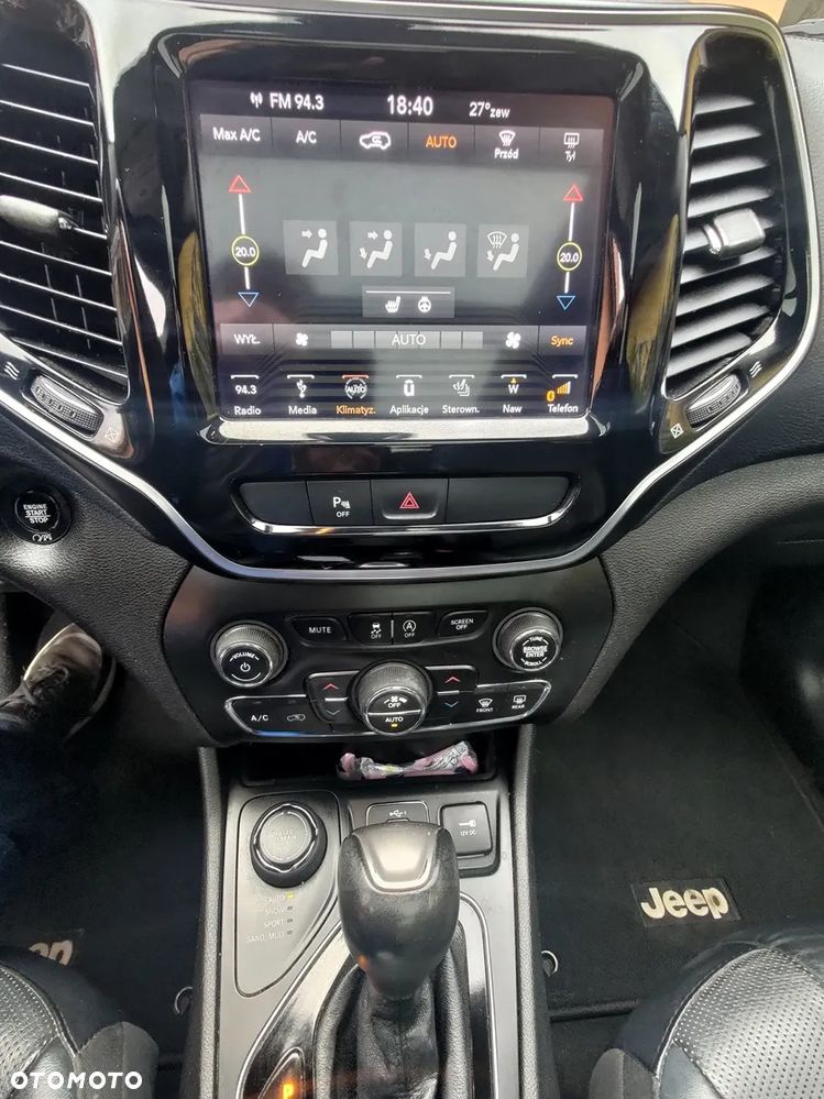 Jeep Cherokee 3.2 V6 Pentastar Active Drive I Automatik Limited - 32