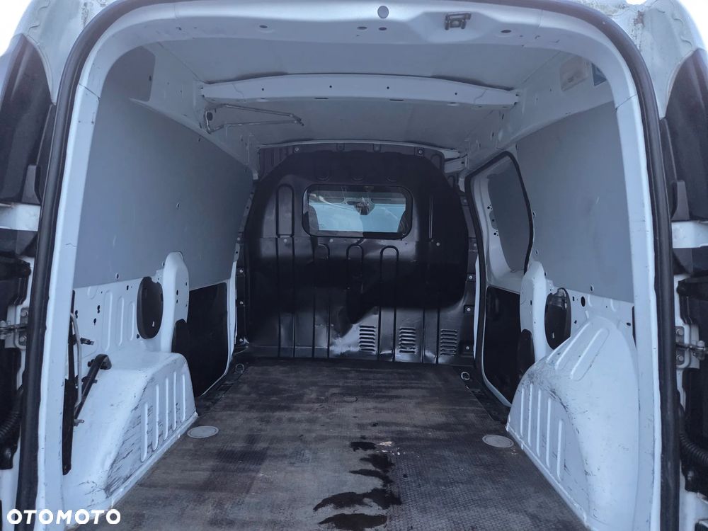 Renault Express - 18