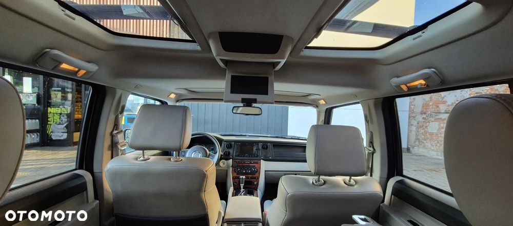 Jeep Commander 5.7 V8 HEMI Automatik Limited - 12